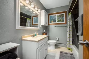 128 Clover Ln, Mankato, MN 56001 - Photo 13
