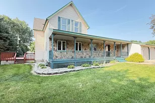 237 E Dahlstrom Ave, Appleton, MN 56208 - Photo 1