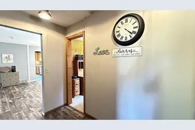 237 E Dahlstrom Avenue, Appleton, MN 56208 - Photo 27