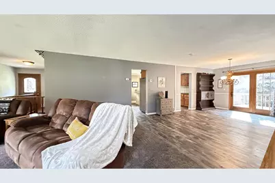 237 E Dahlstrom Avenue, Appleton, MN 56208 - Photo 17