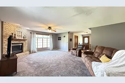 237 E Dahlstrom Avenue, Appleton, MN 56208 - Photo 19