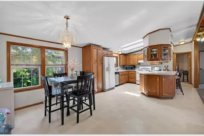 2679 Ryan Drive, Maplewood, MN 55119 - Photo 3