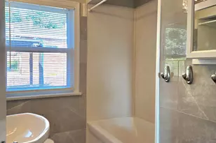 1736 E Shore Dr, Maplewood, MN 55109 - Photo 19