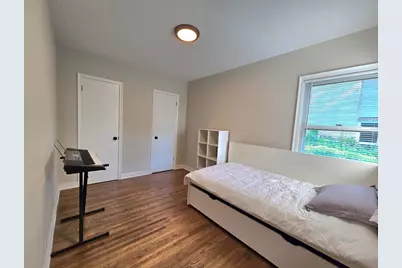 1736 E Shore Drive, Maplewood, MN 55109 - Photo 9