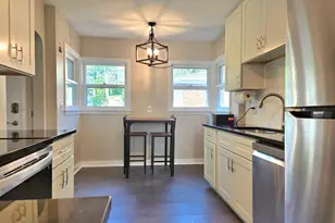 1736 E Shore Dr, Maplewood, MN 55109 - Photo 15