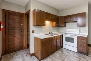 616 N Broad St, Mankato, MN 56001 - Photo 9