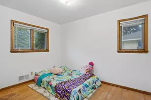 2226 Cardinal Pl, Saint Paul, MN 55119 - Photo 9