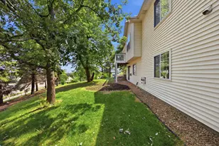 16036 Goodview Ct, Lakeville, MN 55044 - Photo 23