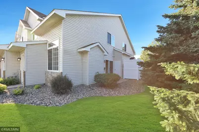 17397 Glacier Way, Lakeville, MN 55044 - Photo 5