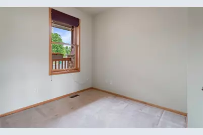 600 Topaz Lane, Hudson, WI 54016 - Photo 19