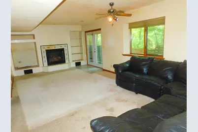 2091 Oakridge Street, Saint Paul, MN 55119 - Photo 19