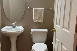 915 Kimberly Ln, Chanhassen, MN 55317 - Photo 23
