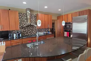 171 Red Oaks Dr, Vadnais Heights, MN 55127 - Photo 3