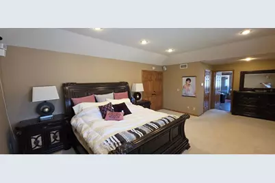 171 Red Oaks Drive, Vadnais Heights, MN 55127 - Photo 25