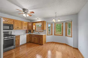 11216 Wisconsin Ave N, Champlin, MN 55316 - Photo 11