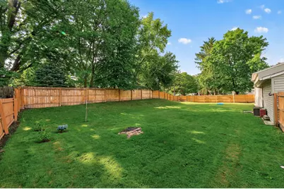 6124 Gettysburg Avenue N, New Hope, MN 55428 - Photo 5