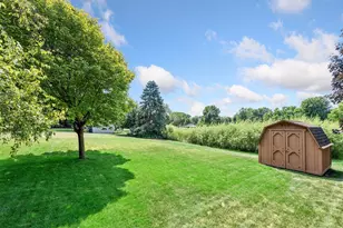 8585 Chanhassen Hills Dr S, Chanhassen, MN 55317 - Photo 37