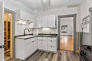 894 Beech St, Saint Paul, MN 55106 - Photo 17