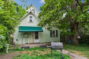 894 Beech St, Saint Paul, MN 55106 - Photo 31