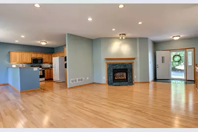 1317 7th Street N, Cannon Falls, MN 55009 - Photo 5