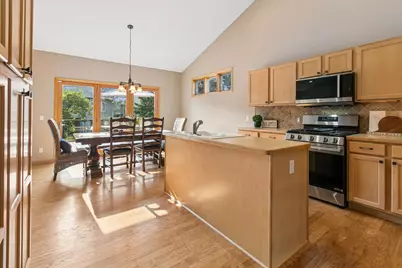 4737 Zane Avenue N, Crystal, MN 55429 - Photo 9