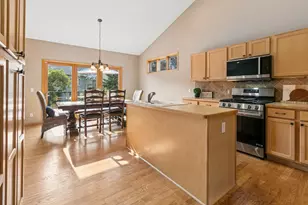 4737 Zane Ave N, Crystal, MN 55429 - Photo 9