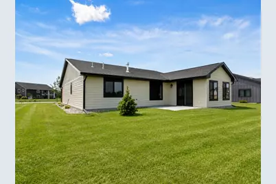 309 Pinehurst Drive, Mankato, MN 56001 - Photo 41