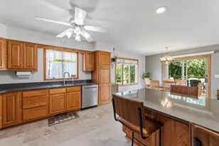 190 Benson Dr, Lewiston, MN 55952 - Photo 7