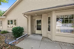 2994 Pitrina Way, Little Canada, MN 55117 - Photo 11