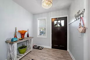 724 E Broadway St, Monticello, MN 55362 - Photo 9