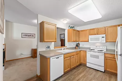 10478 Bay View Lane, Woodbury, MN 55129 - Photo 17