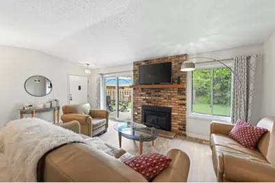 9601 Lonsdale Circle, Minnetonka, MN 55305 - Photo 5