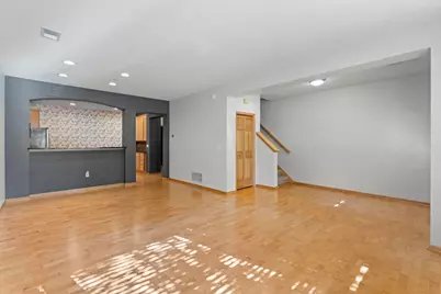 11159 Kinsley Street, Eden Prairie, MN 55344 - Photo 9