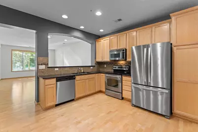 11159 Kinsley Street, Eden Prairie, MN 55344 - Photo 15