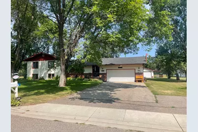 381 Morrison Street E, Motley, MN 56466 - Photo 1