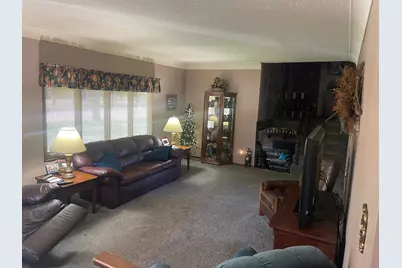 381 Morrison Street E, Motley, MN 56466 - Photo 7