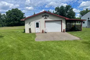 381 Morrison St E, Motley, MN 56466 - Photo 23