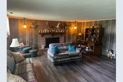 381 Morrison Street E, Motley, MN 56466 - Photo 11
