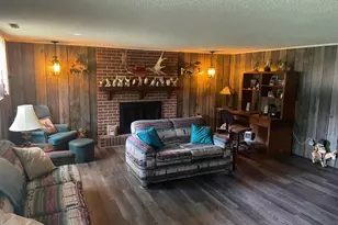 381 Morrison St E, Motley, MN 56466 - Photo 11
