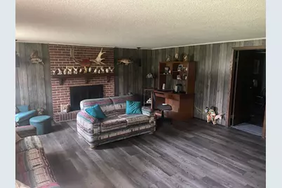381 Morrison Street E, Motley, MN 56466 - Photo 11