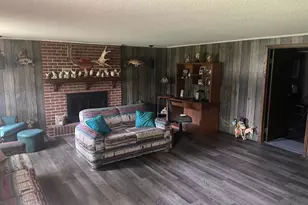 381 Morrison St E, Motley, MN 56466 - Photo 11