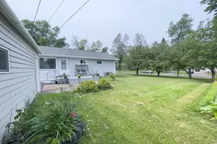 11 Ives Rd, Silver Bay, MN 55614 - Photo 35