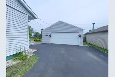11 Ives Road, Silver Bay, MN 55614 - Photo 5