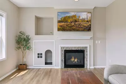 15105 Dupont Path, Apple Valley, MN 55124 - Photo 19