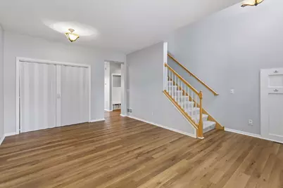 15105 Dupont Path, Apple Valley, MN 55124 - Photo 9