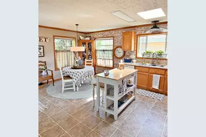 2205 Nightingale Avenue NW, Stewartville, MN 55976 - Photo 5