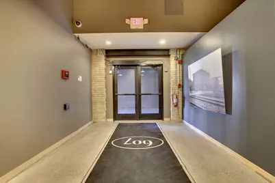 607 Washington Avenue S #307, Minneapolis, MN 55415 - Photo 41