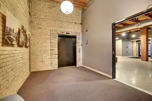 607 Washington Ave S, Minneapolis, MN 55415 - Photo 35