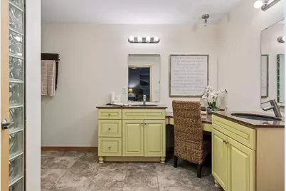 607 Washington Avenue S #307, Minneapolis, MN 55415 - Photo 21