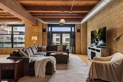 607 Washington Avenue S #307, Minneapolis, MN 55415 - Photo 1